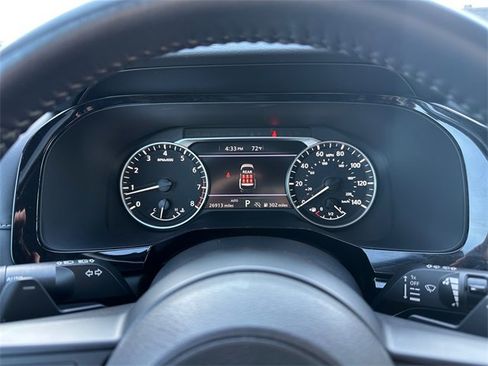 Used 2024 Nissan Pathfinder SV image 27