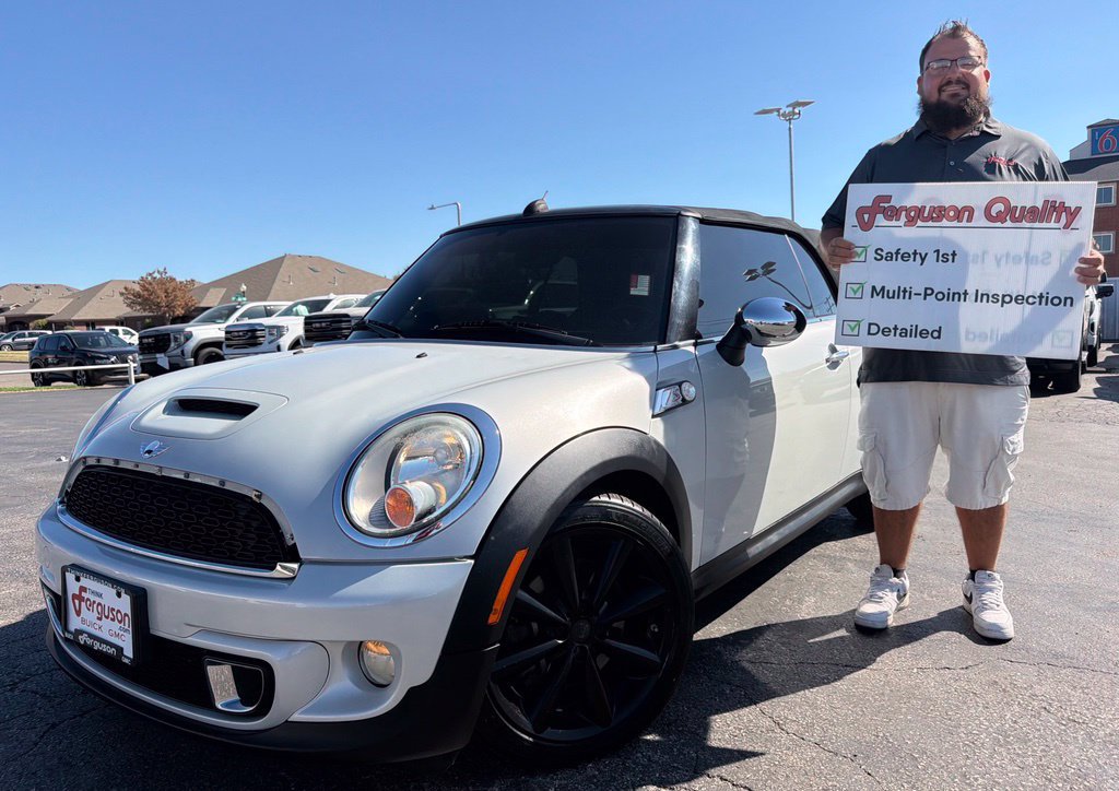 Used 2011 MINI Cooper S FWD image 1