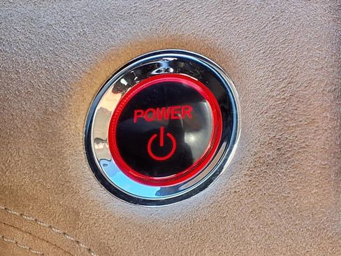 Certified 2018 Honda Clarity Touring image 24