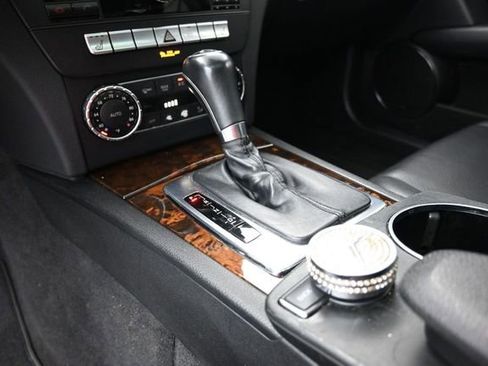 Used 2013 Mercedes-Benz C 300 4MATIC Sedan image 24