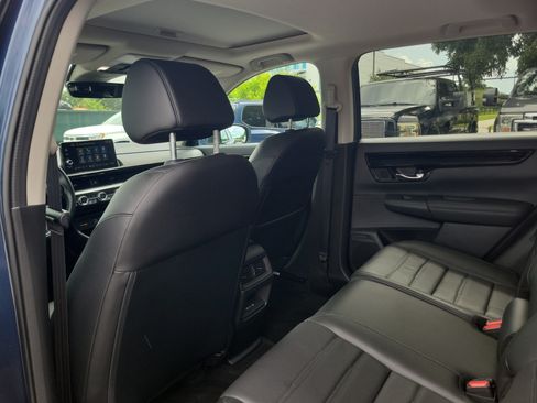 Used 2025 Honda CR-V EX-L image 15