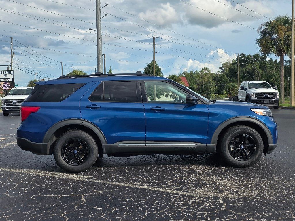 Certified 2021 Ford Explorer XLT AWD/4WD image 10