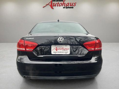 Used 2015 Volkswagen Passat 1.8T S image 6
