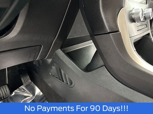 Used 2024 Ford Edge SEL image 18