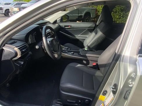 Used 2019 Lexus IS 300 w/ Accessory Package 2 RWD image 9