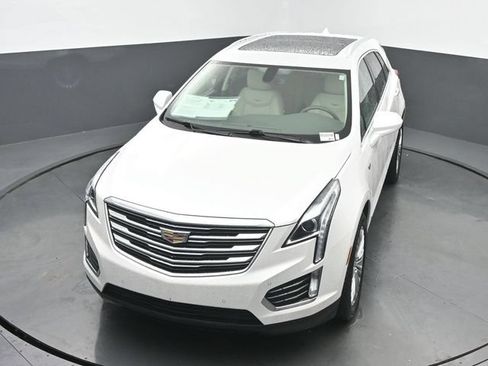 Used 2017 Cadillac XT5 Luxury w/ Advanced Security Package AWD/4WD image 36