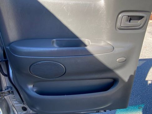 Used 2003 Toyota Tundra SR5 image 26