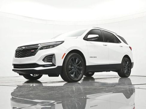 Used 2022 Chevrolet Equinox RS w/ Infotainment Package FWD image 37