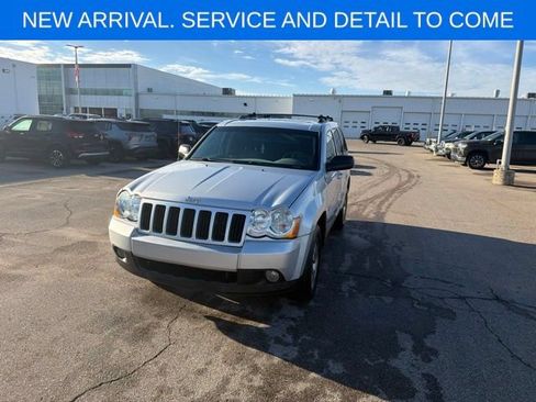 Used 2008 Jeep Grand Cherokee Laredo AWD/4WD image 1