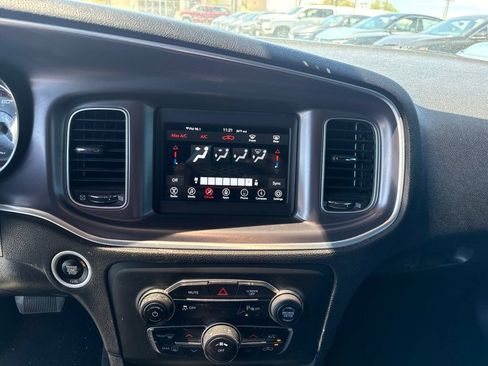Used 2021 Dodge Charger SXT RWD image 16