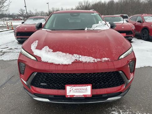 New 2025 Buick Envision Sport Touring image 9