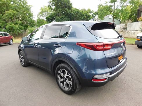 Used 2021 Kia Sportage LX AWD/4WD image 3