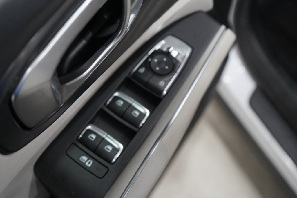 Used 2024 Kia Sorento S FWD image 23