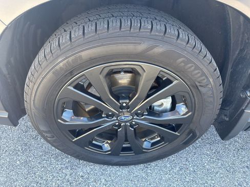 Used 2023 Subaru Forester Sport image 13