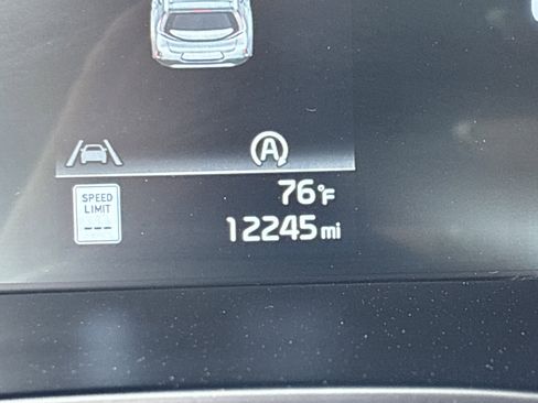 Certified 2025 Kia Soul LX w/ LX Technology Package FWD image 28