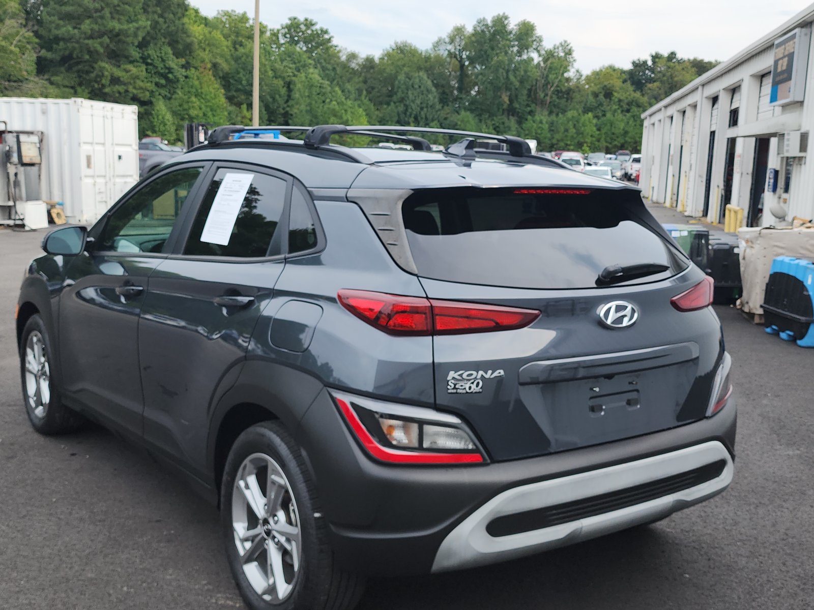 Used 2023 Hyundai Kona SEL FWD image 3