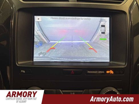 Used 2019 Ford Explorer XLT w/ Equipment Group 202A image 11