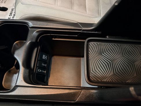 Used 2018 Honda CR-V EX image 42