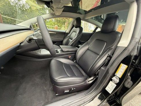 Used 2022 Tesla Model 3 Long Range AWD/4WD image 5