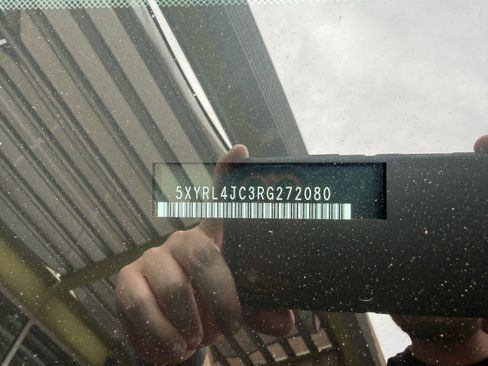 Used 2024 Kia Sorento S image 42