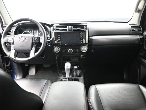 Used 2022 Toyota 4Runner TRD Off-Road image 14