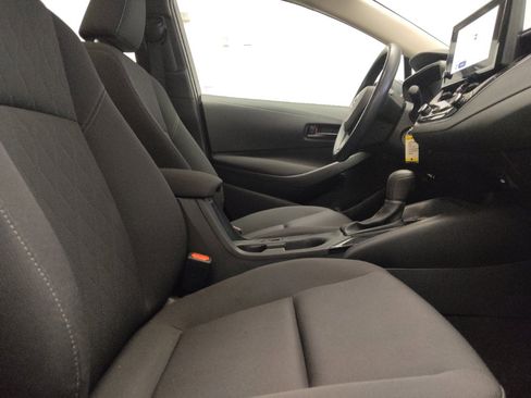 Used 2024 Toyota Corolla LE FWD image 21