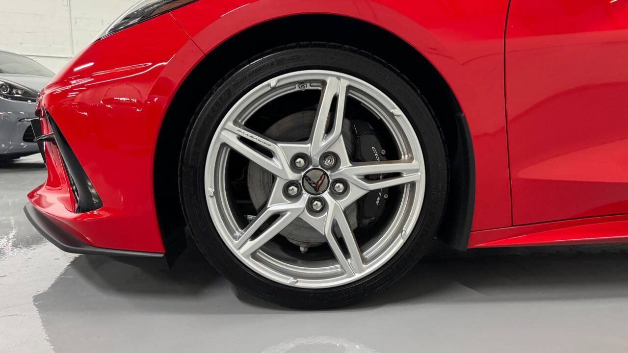 Used 2020 Chevrolet Corvette Stingray Premium Cpe w/ 3LT Preferred Equipment Group RWD image 36
