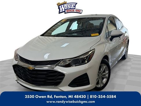 Certified 2019 Chevrolet Cruze LT w/ LT True North Edition image 1