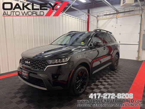 Used 2023 Kia Sorento S w/ Panoramic Sunroof Package AWD/4WD image 1