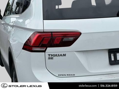 Used 2020 Volkswagen Tiguan SE AWD/4WD image 13
