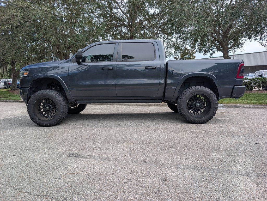 Used 2021 RAM 1500 Limited w/ Night Edition AWD/4WD image 5