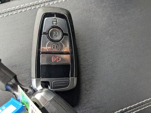 New 2025 Ford Bronco Outer Banks image 32