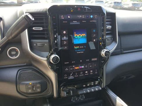 New 2026 RAM 2500 Big Horn AWD/4WD image 31