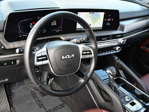 Used 2023 Kia Telluride EX FWD image 41