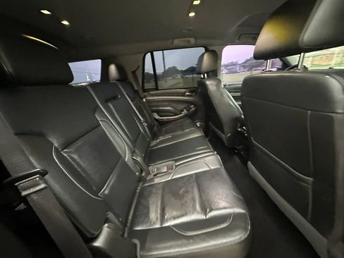 Used 2019 Chevrolet Tahoe LT RWD image 27
