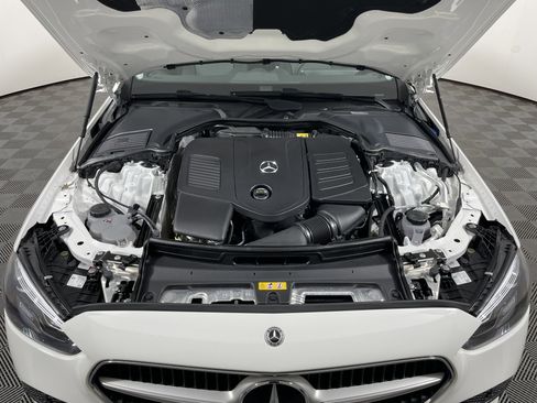 Used 2025 Mercedes-Benz C 300 Sedan image 20
