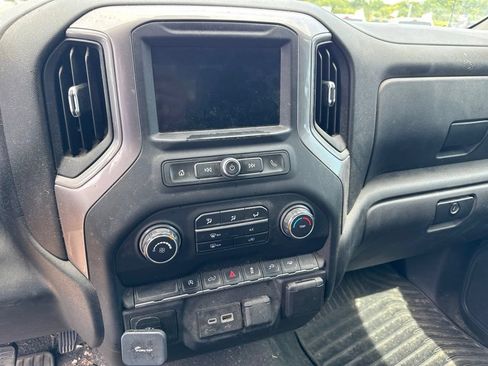 Used 2021 Chevrolet Silverado 1500 Custom w/ Safety Confidence Package RWD image 12