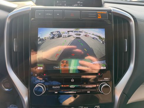 Used 2022 Subaru Ascent Touring AWD/4WD image 30