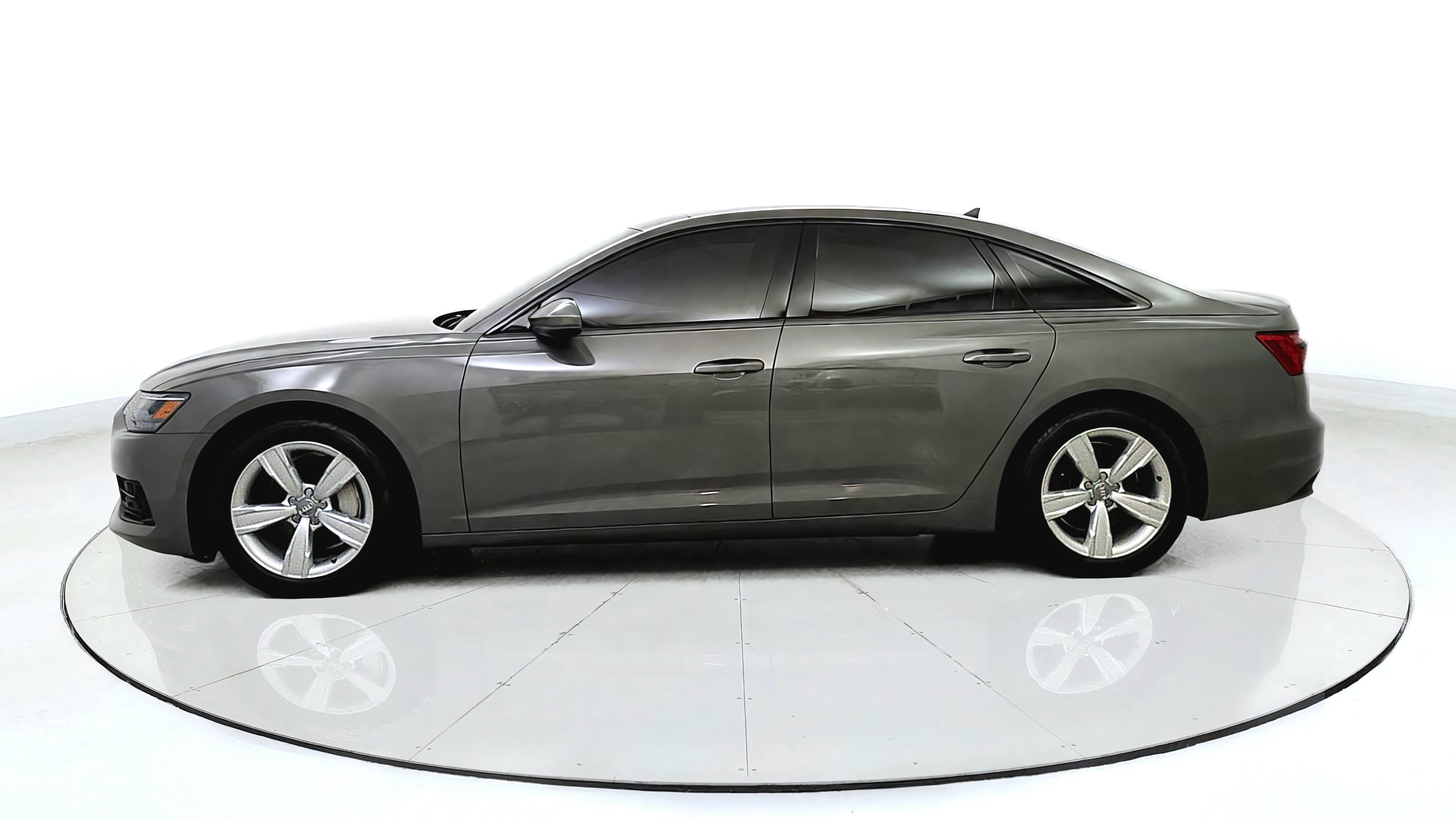 Used 2023 Audi A6 2.0T Premium w/ Convenience Package AWD/4WD image 4