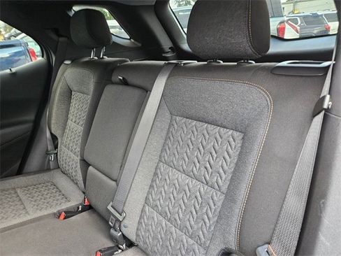 Used 2023 Chevrolet Equinox LT image 7