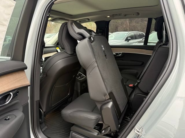 New 2026 Volvo XC90 T8 Plus w/ Protection Package Premier AWD/4WD image 30