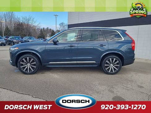 Used 2023 Volvo XC90 B6 Plus image 2