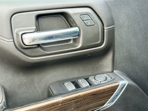 Used 2019 Chevrolet Silverado 1500 LT w/ Texas Edition image 22