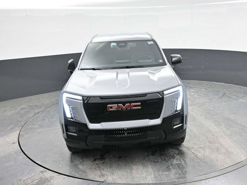New 2026 GMC Sierra EV Elevation image 32