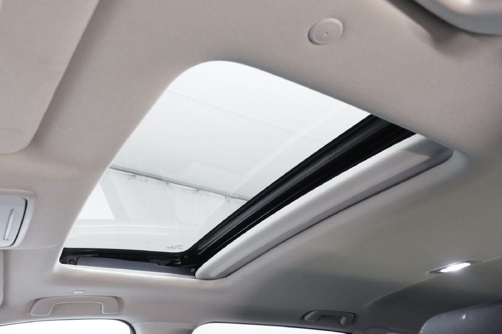 Used 2026 Honda CR-V EX image 13