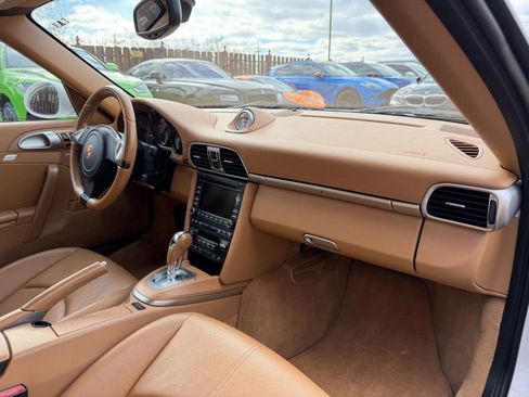 Used 2012 Porsche 911 Carrera 4S image 16