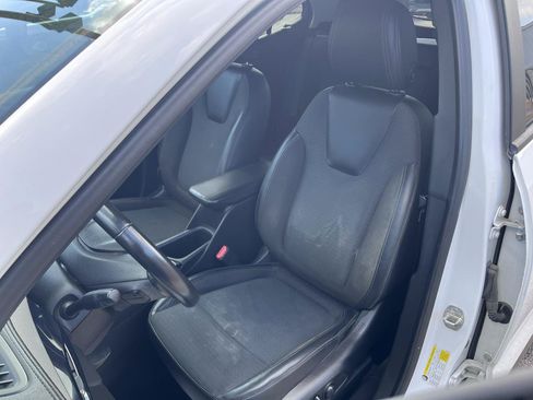 Used 2020 Buick Encore GX Select FWD image 21