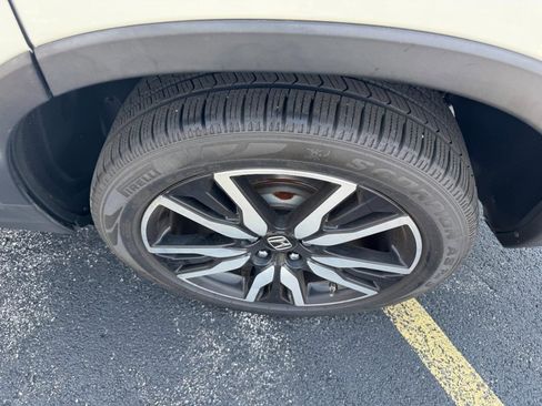 Used 2019 Honda Pilot Elite image 7