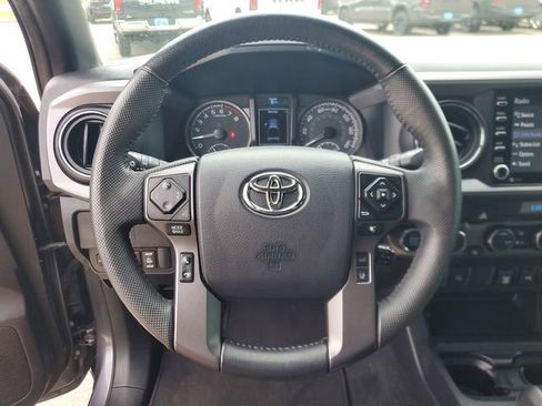 Used 2023 Toyota Tacoma TRD Off-Road AWD/4WD image 20