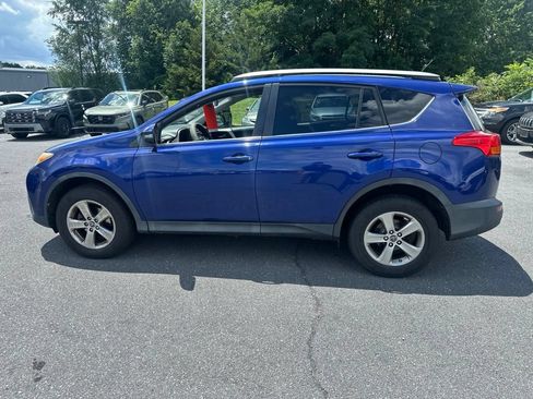 Used 2015 Toyota RAV4 XLE AWD/4WD image 8